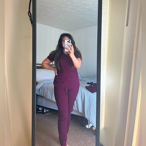 Brand: Med Couture Size: XS top S jogger (pant)